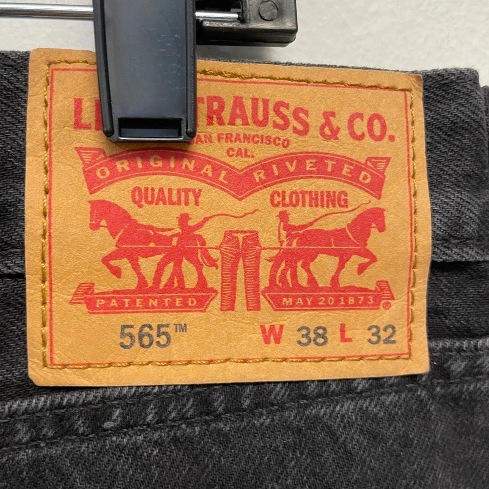 Levi's Men's Black 565 Loose Straight Denim Jeans Size 38 x 32